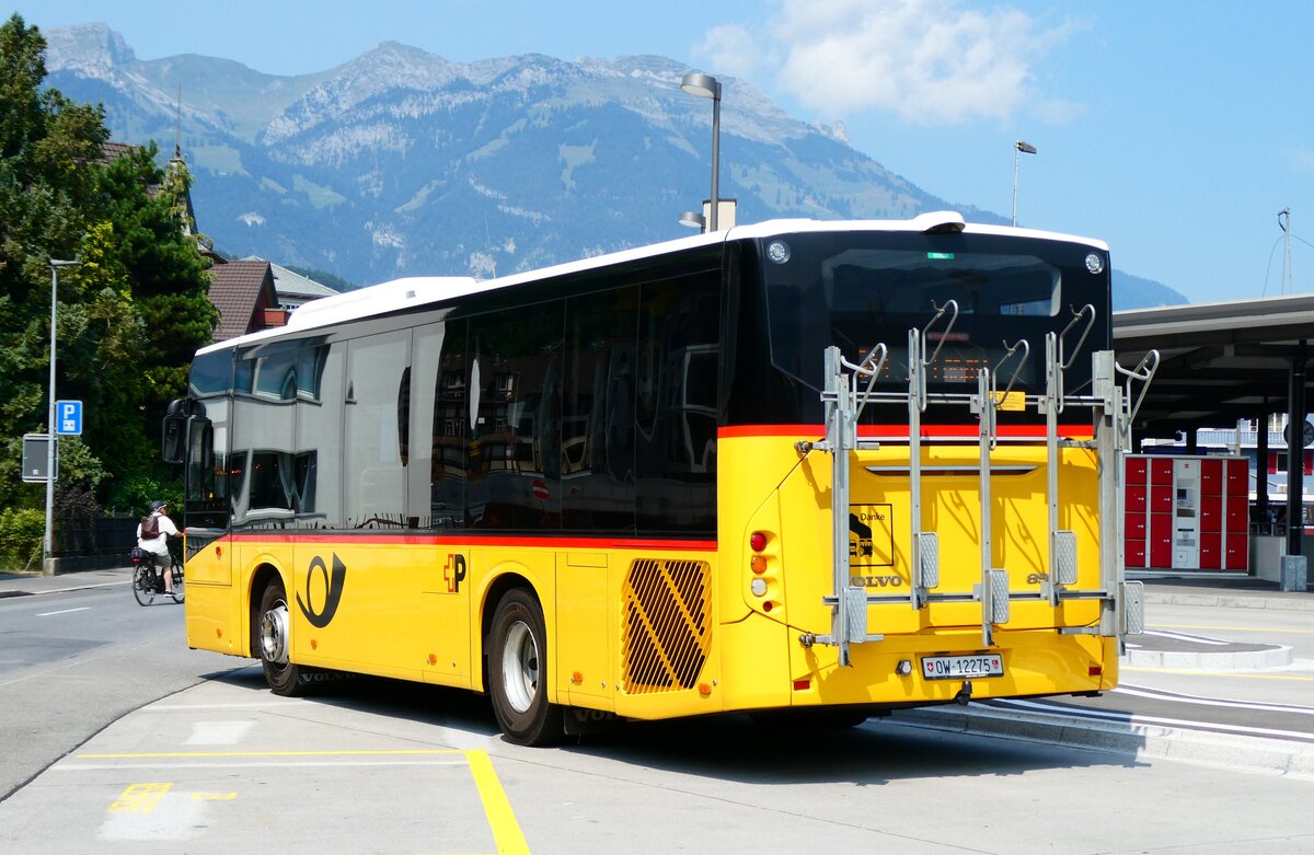 (279'228) - PostAuto Zentralschweiz - Nr. 508/OW 12'275/PID 10'536 - Volvo (ex Nr. 12; ex Dillier, Sarnen Nr. 12) am 19. August 2025 beim Bahnhof Sarnen 