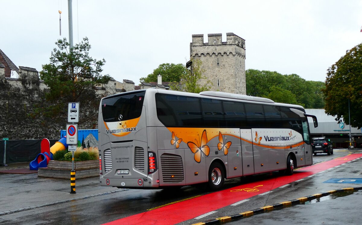 (279'266) - Vuagniaux, Yvonand - VD 1211 - Mercedes am 21. August 2025 in Thun, Berntorplatz