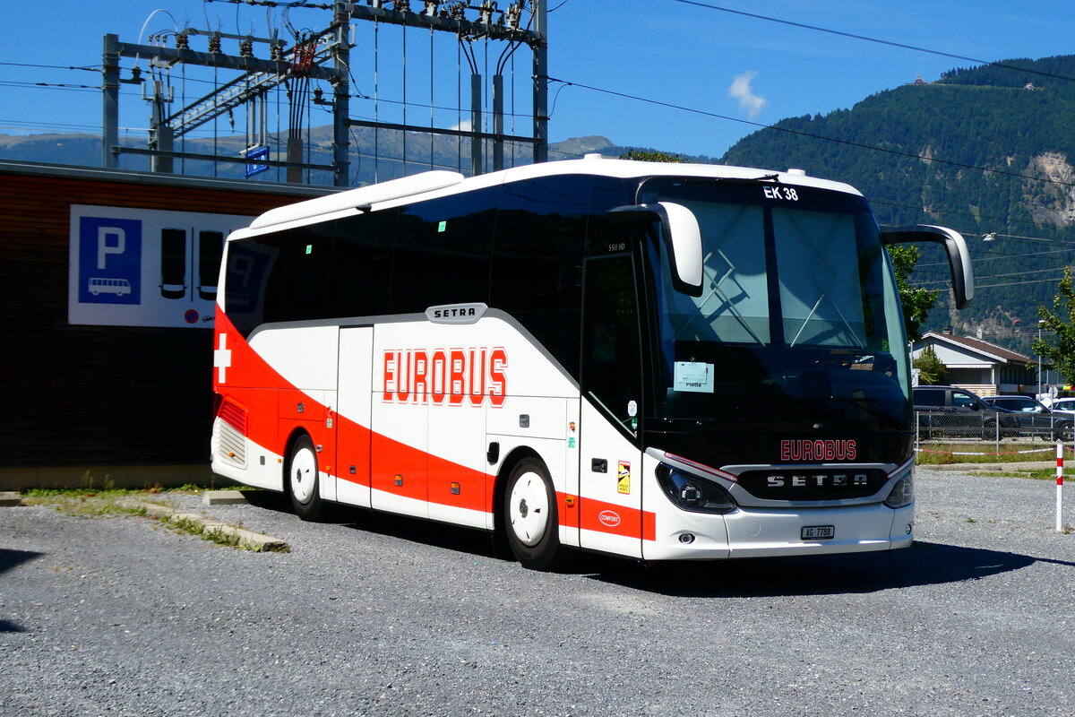 (279'388) - Knecht, Windisch - Nr. 38/AG 7788 - Setra am 25. August 2025 beim Bahnhof Wilderswil