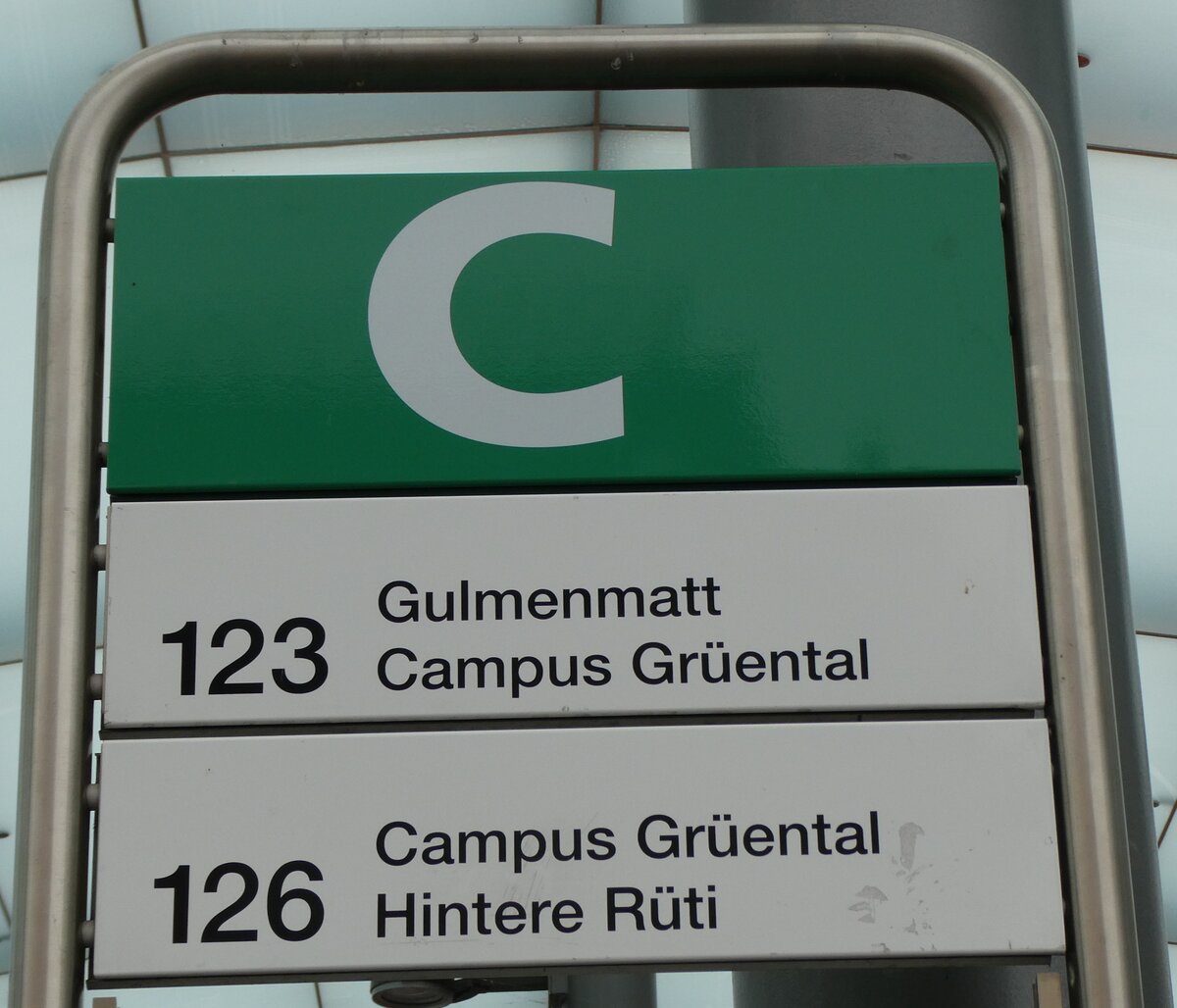 (280'724) - AHW-Haltestellenschild - W�denswil, Bahnhof - am 27. September 2025