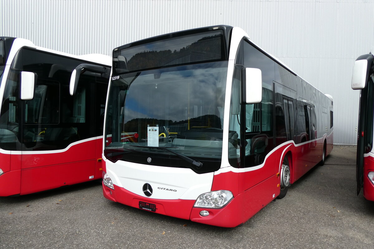 (281'184) - PostAuto Bern - PID 12'319 - Mercedes (ex Wiener Linien, A-Wien Nr. 8163) am 10. Oktober 2025 in Winterthur, Daimler Buses