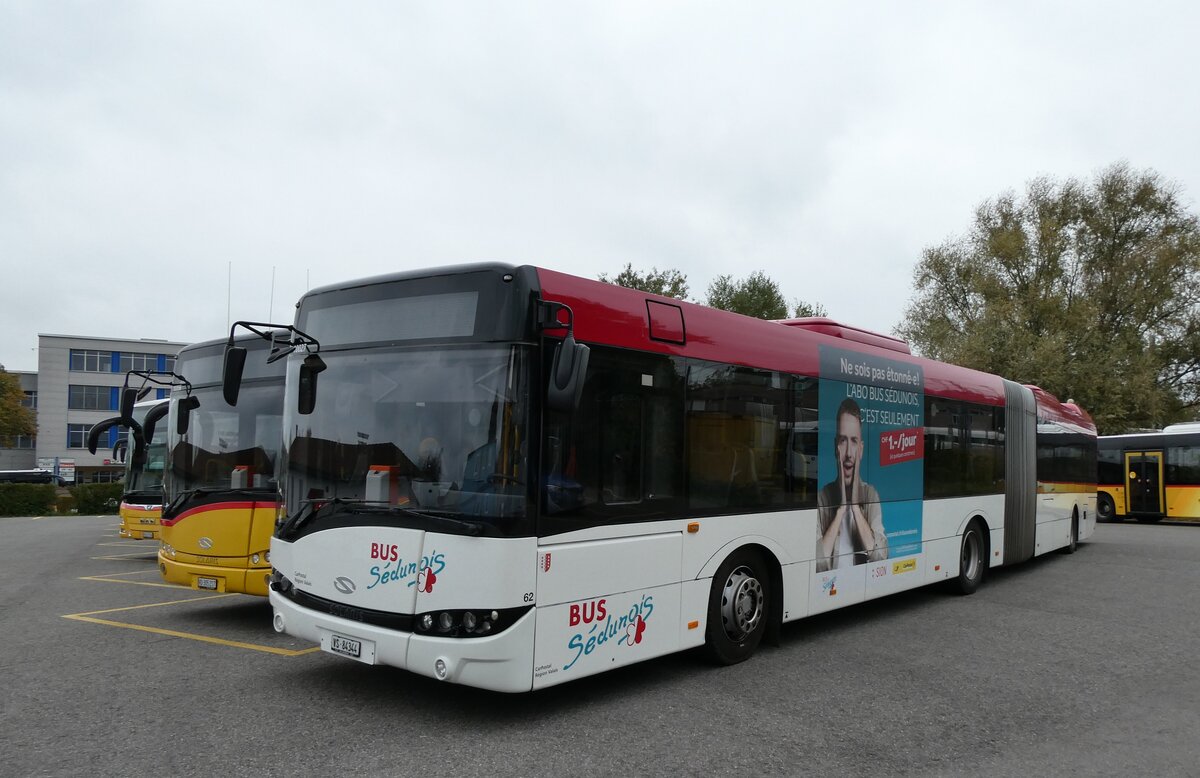(281'230) - PostAuto Wallis - Nr. 62/VS 84'344/PID 10'027 - Solaris am 11. Oktober 2025 in Yverdon, Garage