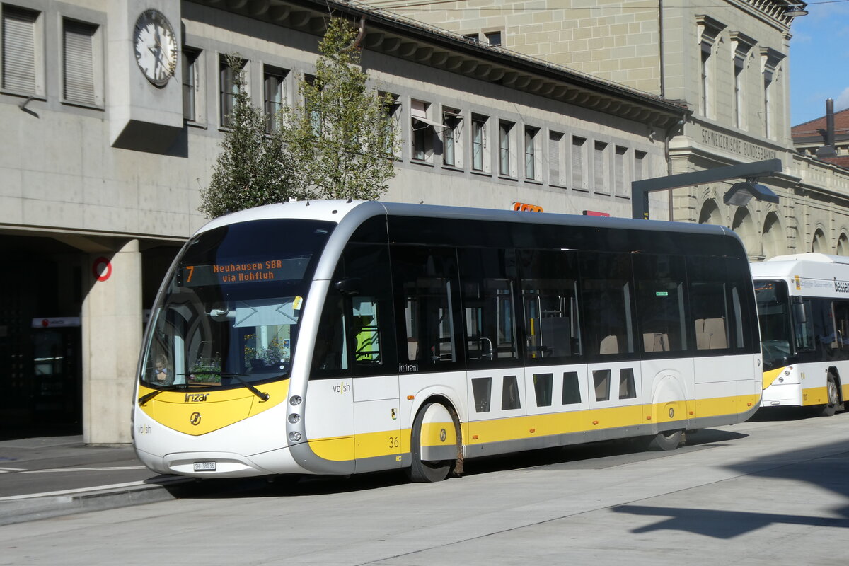 (281'906) - VBSH Schaffhausen - Nr. 36/SH 38'036 - eIrizar am 30. Oktober 2025 beim Bahnhof Schaffhausen