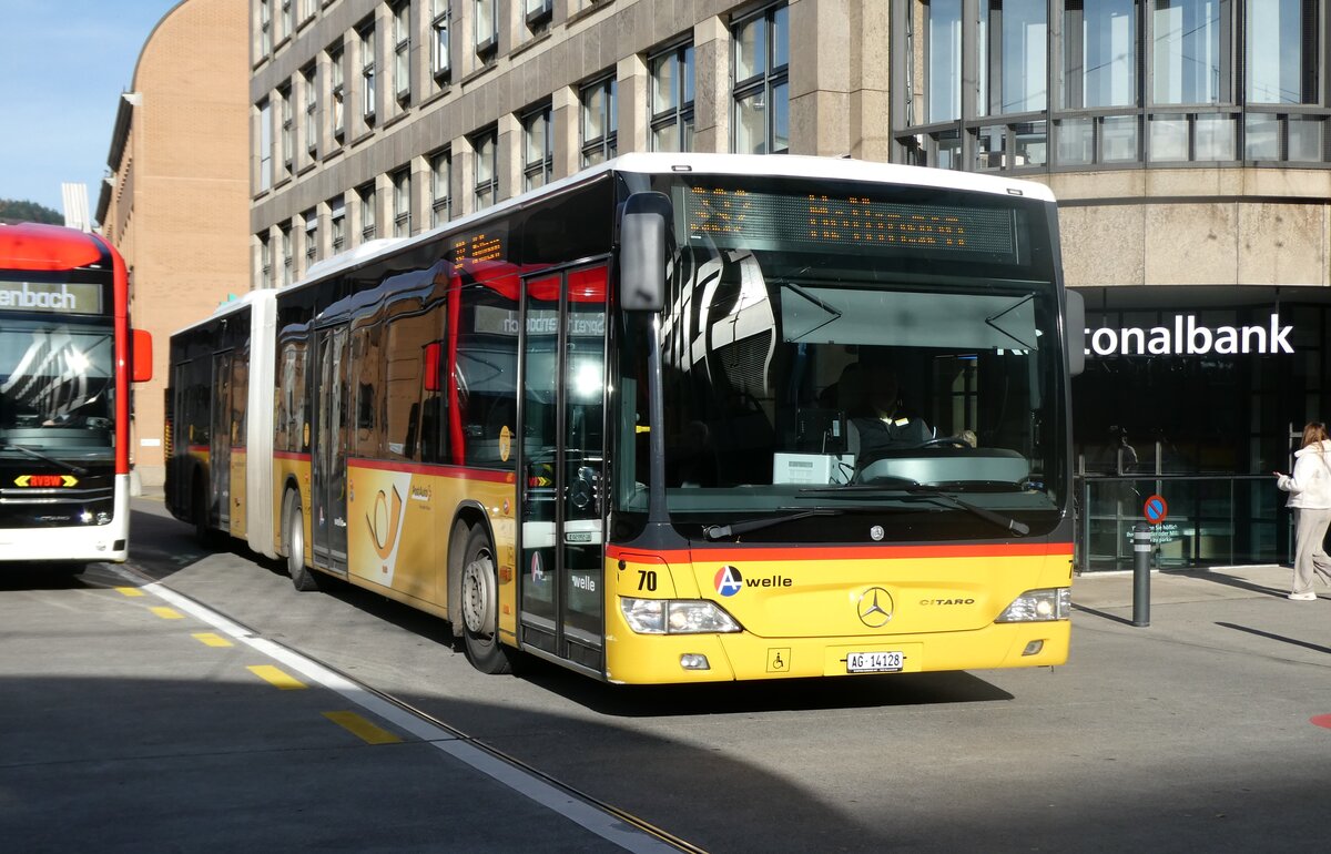 (282'336) - Steffen, Remetschwil - Nr. 70/AG 14'128/PID 5710 - Mercedes am 11. November 2025 beim Bahnhof Baden