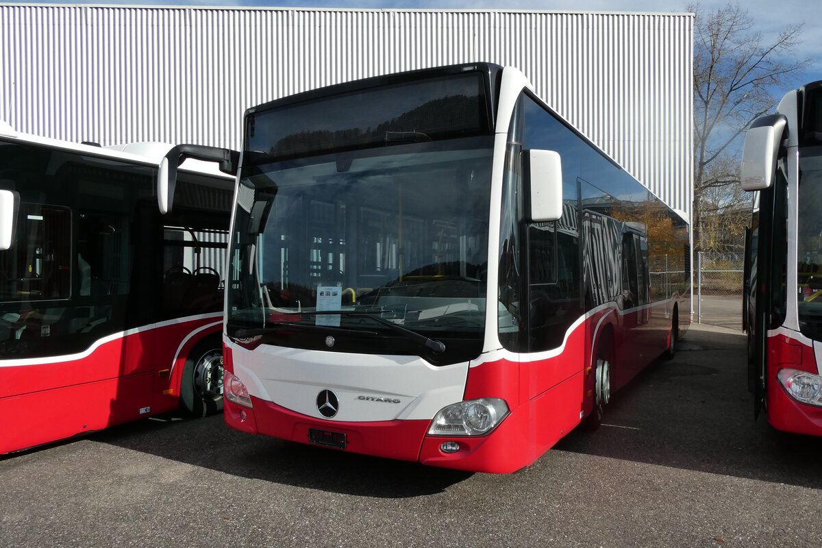 (282'424) - PostAuto Ostschweiz - PID 12'413 - Mercedes (ex Wiener Linien, A-Wien Nr. 8153) am 15. November 2025 in Winterthur, Daimler Buses