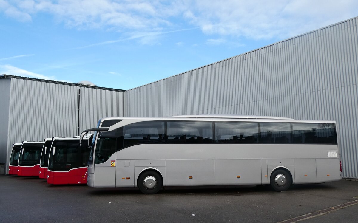 (282'656) - Heggli, Stansstad - (NW 6038) - Mercedes am 29. November 2025 in Winterthur, Daimler Buses