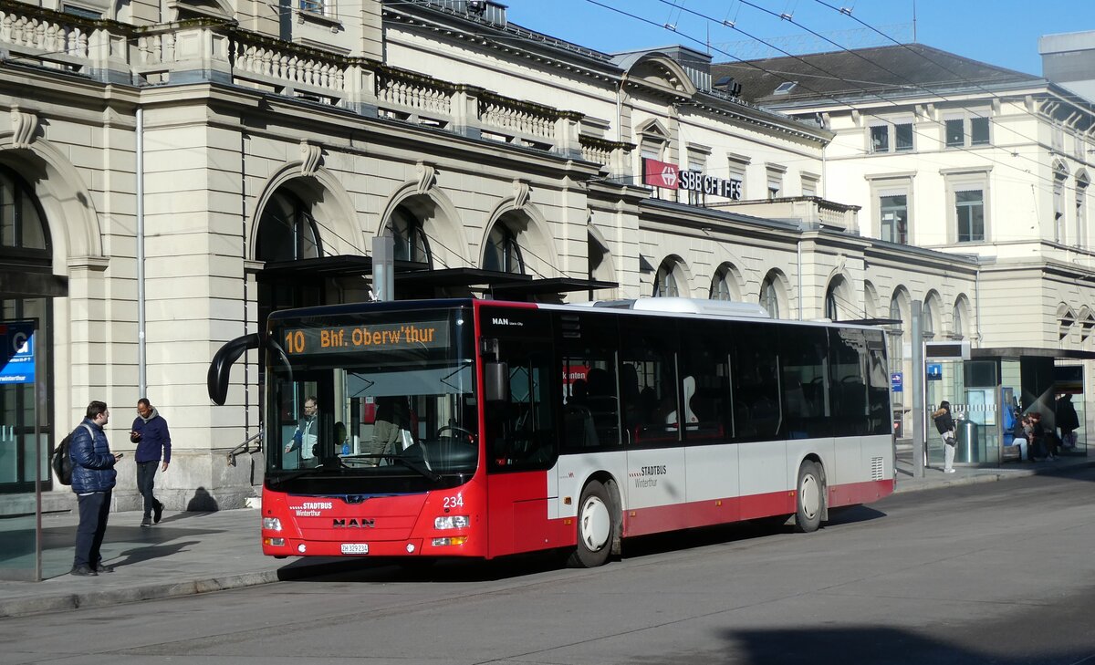 (282'664) - SW Winterthur - Nr. 234/ZH 329'234 - MAN am 29. November 2025 beim Hauptbahnhof Winterthur