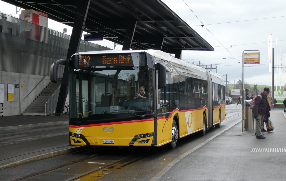 (282'875) - PostAuto Bern - Nr. 11'455/BE 603'455/PID 11'455 - Solaris am 6. Dezember 2025 beim Bahnhof Bern Br�nnen Westside