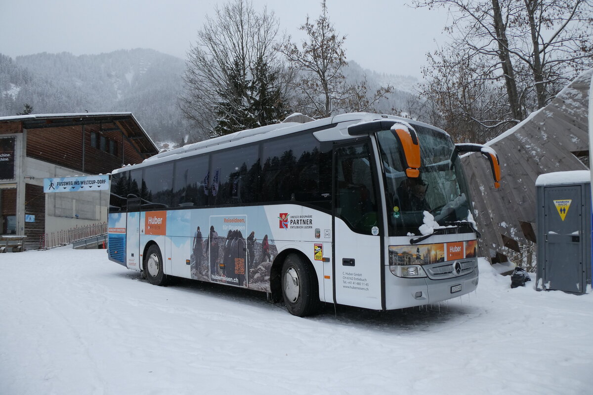 (284'005) - Huber, Entlebuch - LU 211'400 - Mercedes am 10. Januar 2026 in Adelboden, ASB