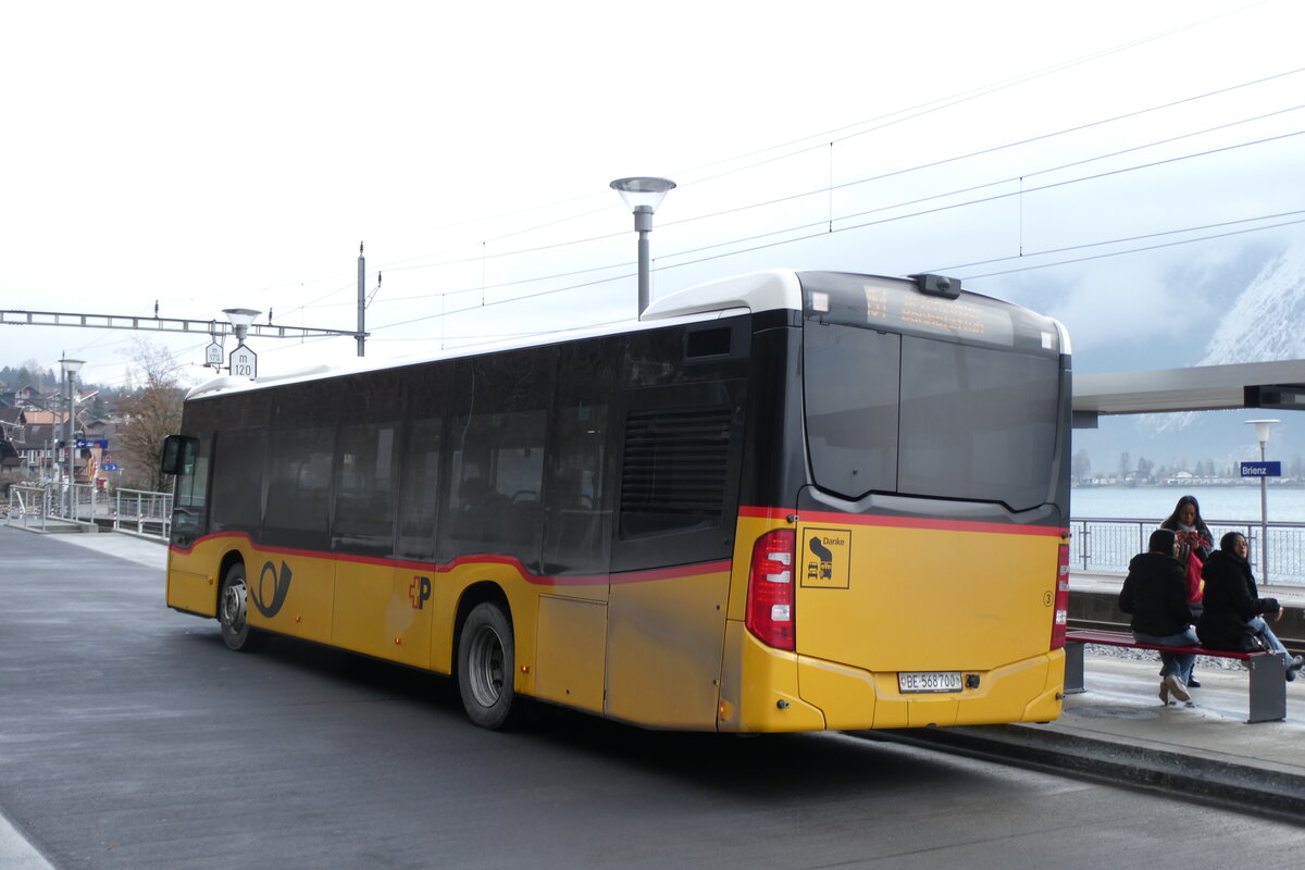 (284'345) - Fl�ck, Brienz - Nr. 3/BE 568'700/PID 11'687 - Mercedes (ex PostAuto Bern) am 26. Januar 2026 beim Bahnhof Brienz