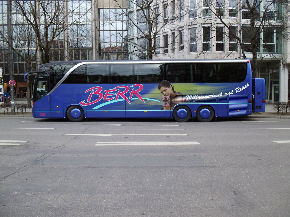 Berr, Bruckm�hl - Setra S 416 HDH am 20. Februar 2014 in M�nchen (Aufnahme: Martin Beyer)