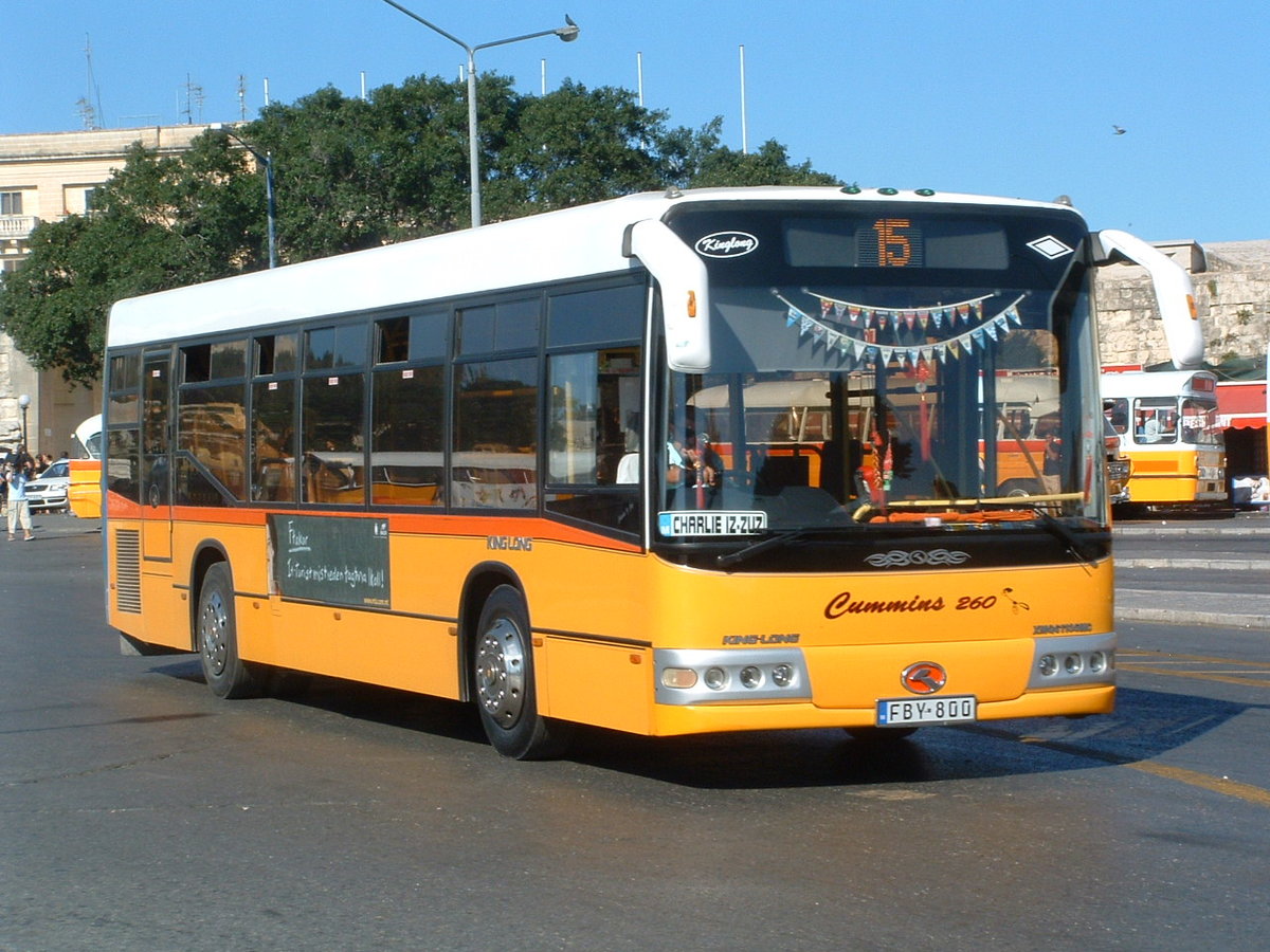 FBY 800
2003 King Long
King Long B45F

Seen in Valletta, Malta, on 23rd September 2005.