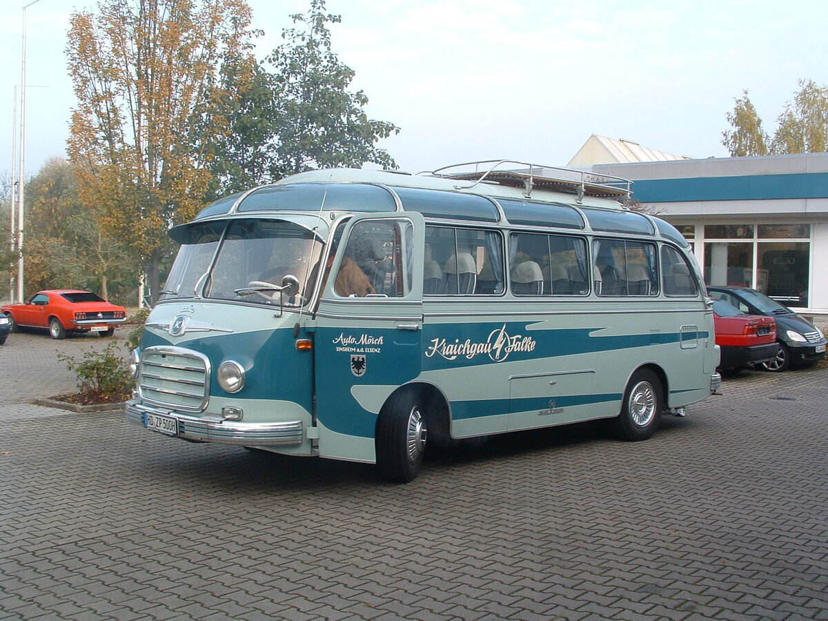 HD-ZP 500H
1962 Kassbohrer Setra S6
Operated by Mörch, Sinsheim, Germany.

Sinsheim, Germany, 23rd October 2010.