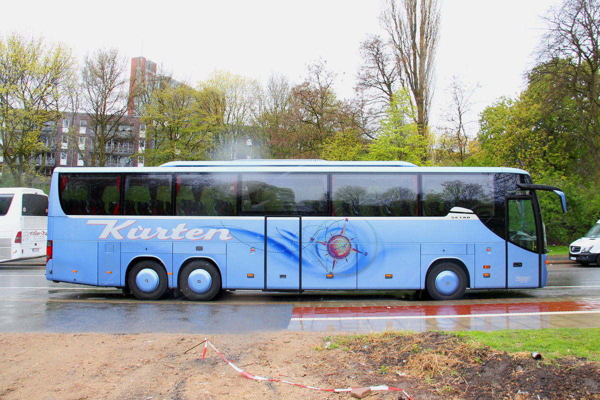 K�rten, Ahaus - Mercedes Benz Tourismo am 24. April 2016 in Hamburg (Aufnahme: Martin Beyer)