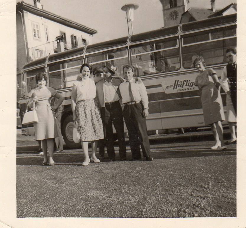 (MD058) - Aus dem Archiv: H�fliger, Sursee - Nr. 3/LU 15'060 - Saurer/Gangloff um 1961