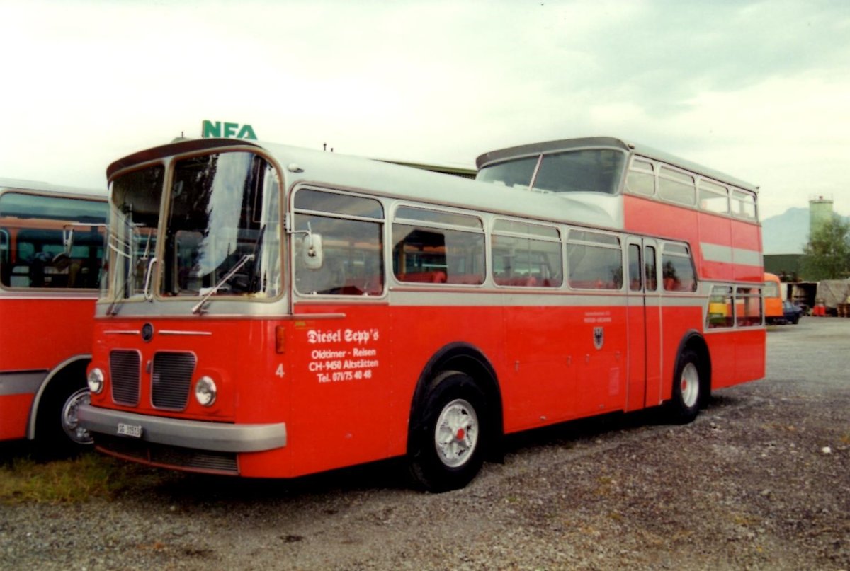(MD192) - Aus dem Archiv: Wespe, Altst�tten - Nr. 4/SG 31'513 - FBW/Vetter-R&J Anderthalbdecker (ex AFA Adelboden Nr. 4) um 1994 in Altst�tten, NFA