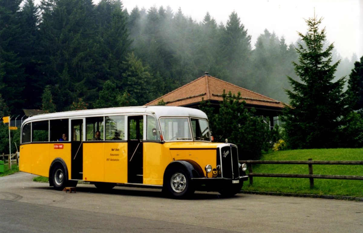 (MD267) - Aus dem Archiv: Stutz, Oberlunkhofen - AG 13'756 - Saurer/T�scher (ex Nr. 1; ex Dubs, Stallikon) um 1995