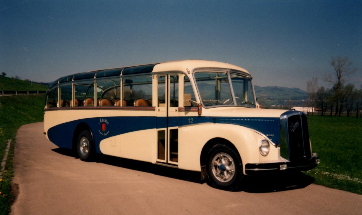 (MD391) - Aus dem Archiv: M�chler, Sch�belbach - Nr. 12/SZ 5504 - Saurer/R&J (ex Ammann, Susten; ex D�hler, Burgdorf Nr. 12) im April 1997