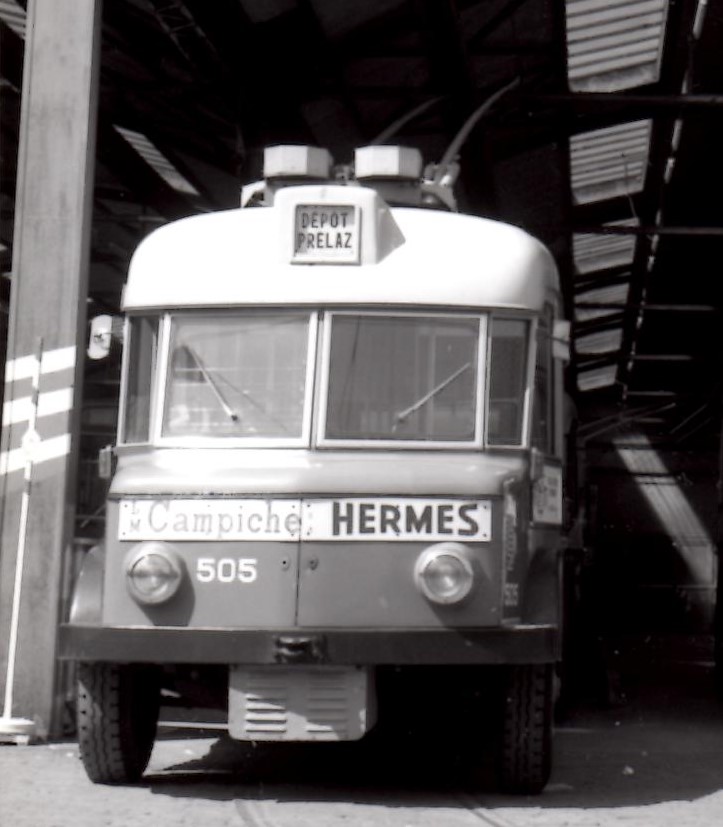 (MD422) - Aus dem Archiv: TL Lausanne - Nr. 505 - FBW/Eggli Trolleybus (ex Nr. 5) um 1970 in Lausanne, D�p�t