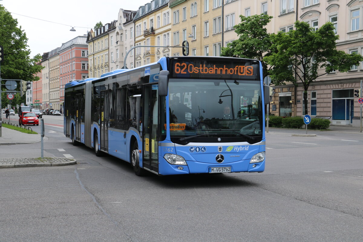 MVG M�nchen - Nr. 5762/M-VG 5762 - Mercedes am 26. Mai 2021 in M�nchen (Aufnahme: Martin Beyer)