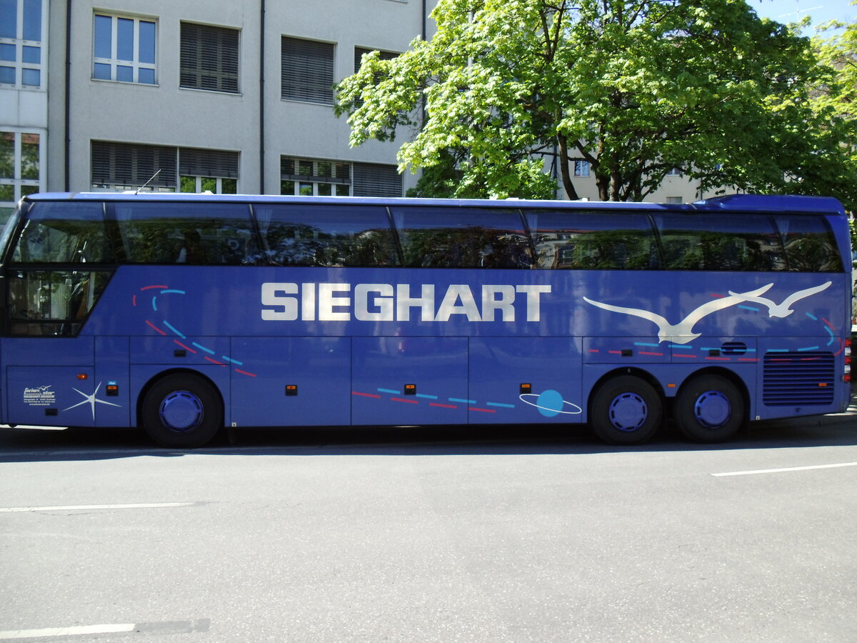 Sieghart, Grafenau - Neoplan Cityliner am 17. April 2014 in M�nchen (Aufnahme: Martin Beyer)