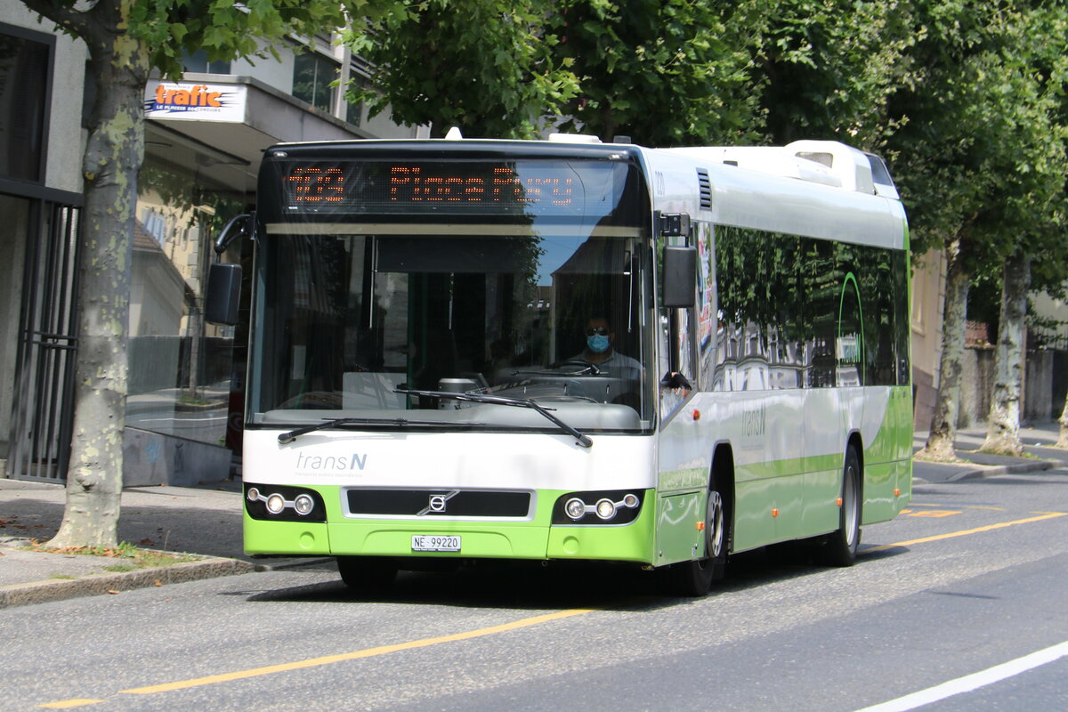 transN, La Chaux-de-Fonds - Nr. 220/NE 99'220 - Volvo (ex TN Neuch�tel Nr. 220) am 6. August 2021 in Neuch�tel (Aufnahme: Martin Beyer)