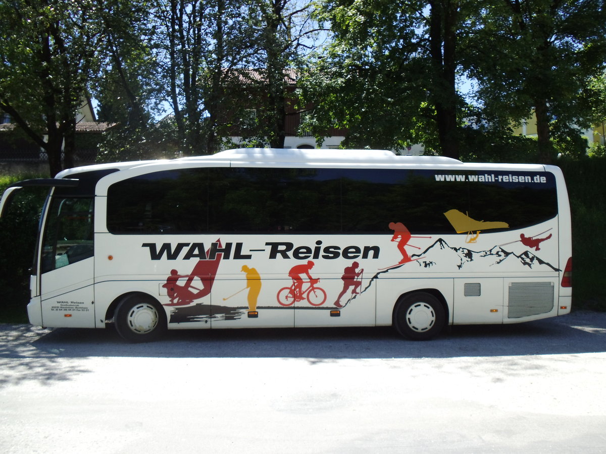 Wahl-Reisen, H�nstetten - Mercedes Benz Tourino am 23. Juni 2016 in M�nchen (Aufnahme: Martin Beyer)