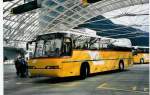 (062'210) - PostAuto Graub�nden - GR 102'389 - Neoplan (ex P 25'856) am 29.
