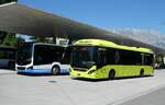 (286'532) - Aus Liechtenstein: BOS PS Anstalt, Vaduz - Nr. 554/FL 40'221 - Volvo (ex PLA Vaduz Nr. 91/PID 11'130) am 30. april 2026 beim Bahnhof Buchs