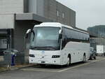 (228'261) - L�man Tours, Pr�verenges - Volvo am 25.