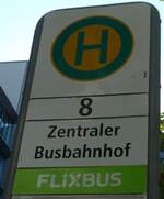 (198'332) - FLiXBUS-Haltestellenschild - N�rnberg, Zentraler Busbahnhof - am 15.