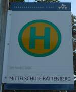 (196'854) - �BB-POSTBUS-Haltestellenschild - Rattenberg, Mittelschule Rattenberg - am 11.