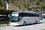 (268'364) - Aus Polen - ??? - WGM 7528H - Setra am 21. Oktober 2024 beim Bahnhof T�sch