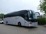 (261'504) - Aus der Schweiz: Gerber, Matzendorf - SO 149'883 - Setra am 15. April 2024 in Buchloe, Wirtschaft Alp-Villa