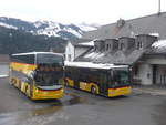 (214'067) - PostAuto Ostschweiz - SG 445'308 - Alexander Dennis + SG 445'303 - Mercedes am 1.