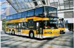 (062'234) - PostAuto Graub�nden - GR 102'368 - Neoplan (ex P 27'805) am 30.