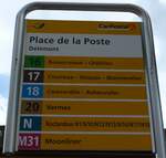 (151'055) - PostAuto-Haltestellenschild - Del�mont, Place de la Poste - am 29.