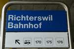 (235'167) - ZVV-Haltestellenschild - Richterswil, Bahnhof - am 4.
