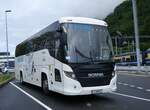 (263'271) - Aus Slowenien: Faniani, Ljubljana - LJ 808-KL - Scania/Higer am 1.